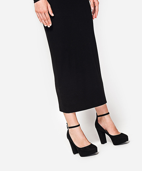 CHARLES & KEITH（チャールズ & キース）の「アンクルストラッププラットフォームパンプス / ANKLE STRAP PLATFORM PUMPS（パンプス・レディース・ブラック/マルチ/ピンク・22.5cm/23cm/23.5cm/24.5cm/25.5cm/25cm）」の4枚目の写真