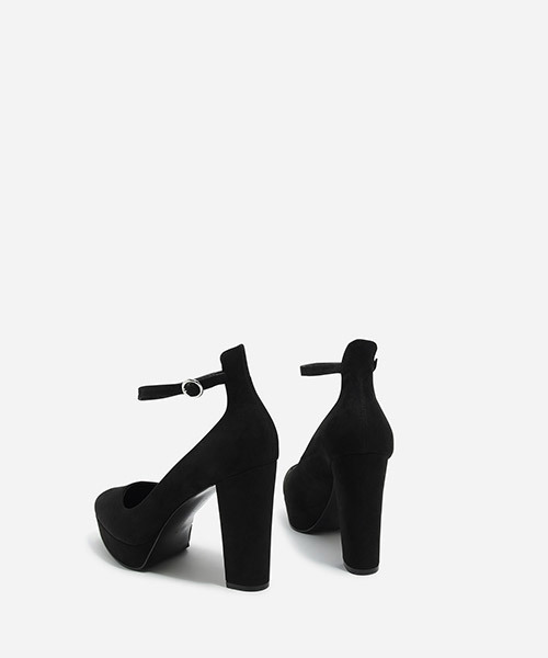 CHARLES & KEITH（チャールズ & キース）の「アンクルストラッププラットフォームパンプス / ANKLE STRAP PLATFORM PUMPS（パンプス・レディース・ブラック/マルチ/ピンク・22.5cm/23cm/23.5cm/24.5cm/25.5cm/25cm）」の7枚目の写真