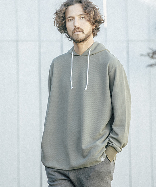 ANGENEHM(アンゲネーム)の「mpa1719-Waffle Pull Parka パーカー(パーカー・メンズ・ホワイト/ブラック/グレー/オリーブ・M/S/L)」の4枚目の写真
