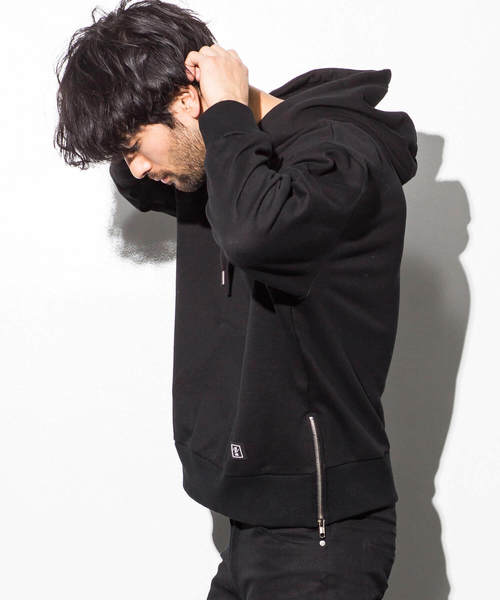 AZ by junhashimoto（エーゼイ バイ ジュンハシモト）の「AZ by junhashimoto(エーゼイ バイ ジュンハシモト)サイドZIPオーバーサイズフードパーカ（パーカー・メンズ・ブラック/ダークグリーン/オフホワイト/トップグレー・SMALL/MEDIUM/LARGE/X-LARGE）」の17枚目の写真