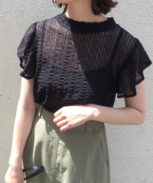 LOWRYS FARM（ローリーズファーム）の「ストライプレースフリル／ＮＳ　798572（シャツ/ブラウス・レディース・ブラック/オフホワイト/アイボリー・MEDIUM/LARGE）」の3枚目の写真