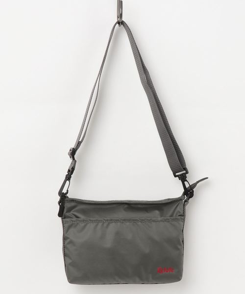Relate（リレート）の「Relate/RIP 横型ｼｮﾙﾀﾞｰ（ショルダーバッグ・メンズ・ブラック/グレー/キャメル/カーキ/ブルー/ネイビー・ONE SIZE）」の3枚目の写真