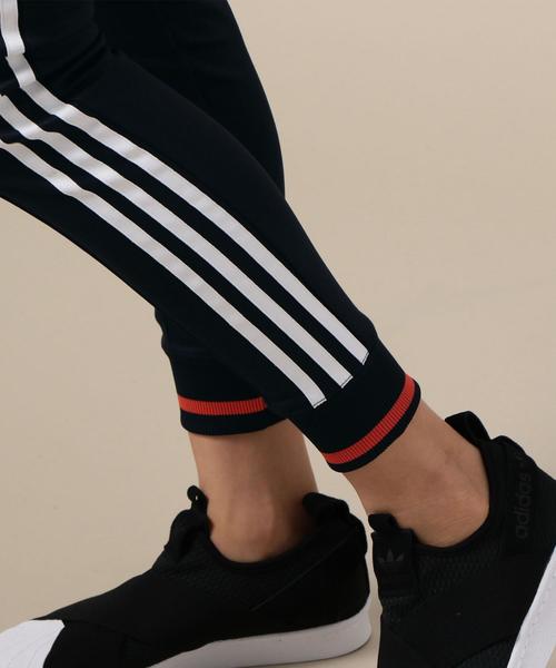 adidas Originals（アディダスオリジナルス）の「＜adidas Originals（アディダス）＞トラックリブパンツ（その他パンツ・レディース・ネイビー・MEDIUM）」の3枚目の写真