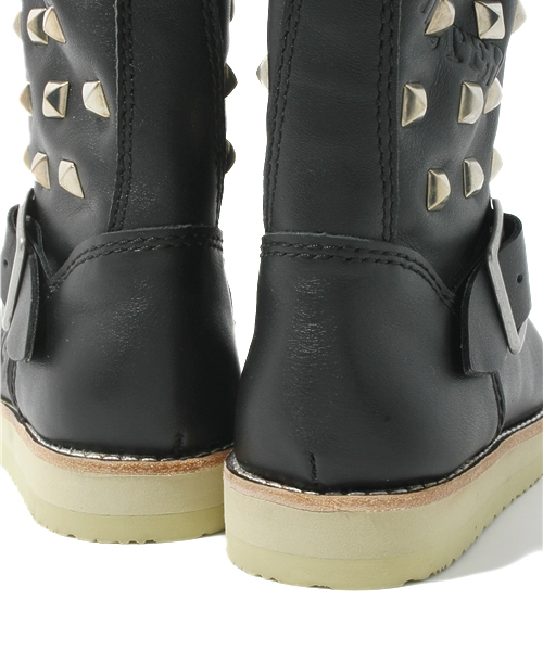 HYSTERIC MINI（ヒステリックミニ）の「HYSTERIC TYPE LOGO スタッズ付き レザーエンジニアブーツ（ブーツ・キッズ・ブラック・SMALL/MEDIUM/LARGE/X-LARGE）」の9枚目の写真