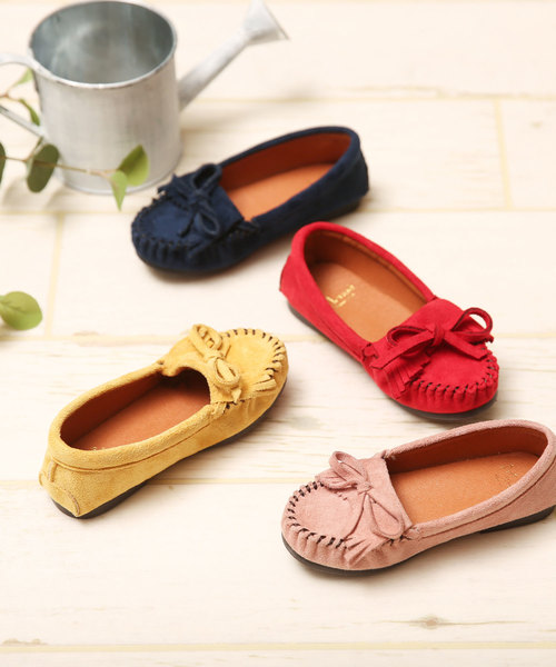 menue（メヌエ）の「キッズ カジュアル シューズ ローヒール フラットヒール フリンジシューズ フリンジモカシン（モカシン/デッキシューズ・キッズ・ブルー/レッド/ピンク/マスタード/ブラック/グレー/キャメル・16cm/17cm/18cm/19cm/20cm/21cm/15cm）」の9枚目の写真