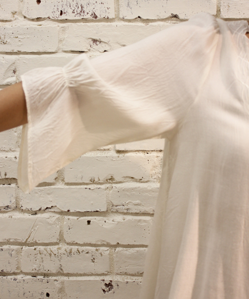 mystic（ミスティック）の「刺繍ロングカーディガン（カーディガン/ボレロ・レディース・ホワイト/グリーン/イエロー・ﾌﾘ-）」の7枚目の写真