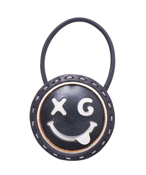 X-girl（エックスガール）の「X-girl×OJAGA DESIGN SMILING HAIR ELASTIC（ヘアゴム・レディース・ブラック/ピンク/イエロー・ONE SIZE）」の2枚目の写真