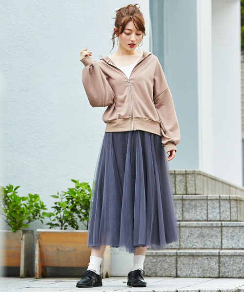 GeeRA（ジーラ）の「ボリューム袖パーカー（パーカー・レディース・ブラック/アイボリー/モカ・MEDIUM/LARGE/X-LARGE）」の13枚目の写真