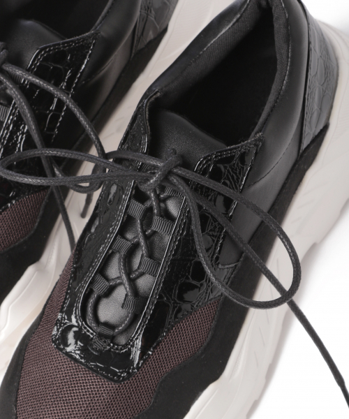 PAGEBOY(ページボーイ)の「モノトーンダッドスニーカー(スニーカー・レディース・ブラック/オフホワイト・MEDIUM/LARGE)」の13枚目の写真