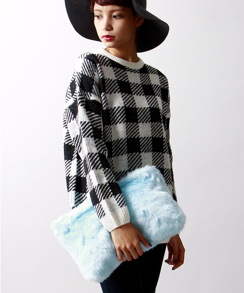 WEGO（ウィゴー）の「WEGO/ファークラッチバッグ（クラッチバッグ・レディース・ホワイト/ブラック/サックスブルー/パープル/ピンク/キャメル・FREE）」の4枚目の写真