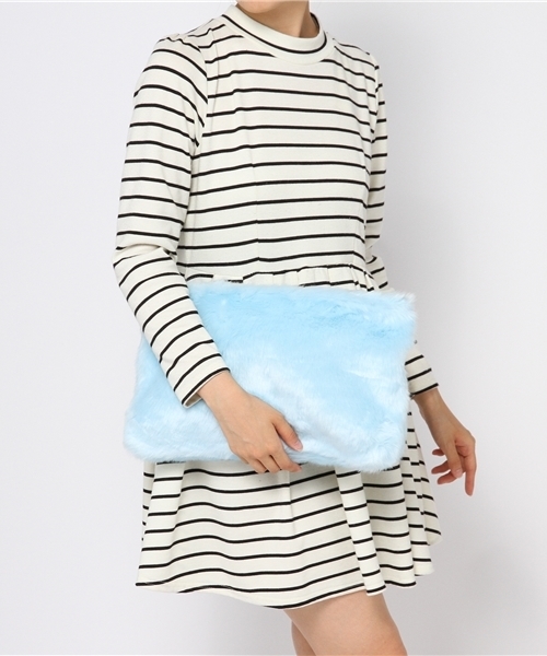 WEGO（ウィゴー）の「WEGO/ファークラッチバッグ（クラッチバッグ・レディース・ホワイト/ブラック/サックスブルー/パープル/ピンク/キャメル・FREE）」の7枚目の写真