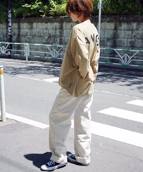 KANGOL(カンゴール)の「【KANGOL/カンゴール】バックプリントロゴ長袖Tシャツ ワンポイント 刺繍(Tシャツ/カットソー・レディース・ホワイト/ブラック/ベージュ/オレンジ・MEDIUM/LARGE)」の6枚目の写真