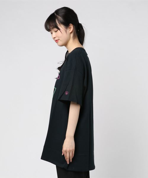 COMMON WARE(コモンウェアー)の「FELIX THE CAT ネオンTシャツ(Tシャツ/カットソー・レディース・ホワイト/ブラック・FREE)」の19枚目の写真
