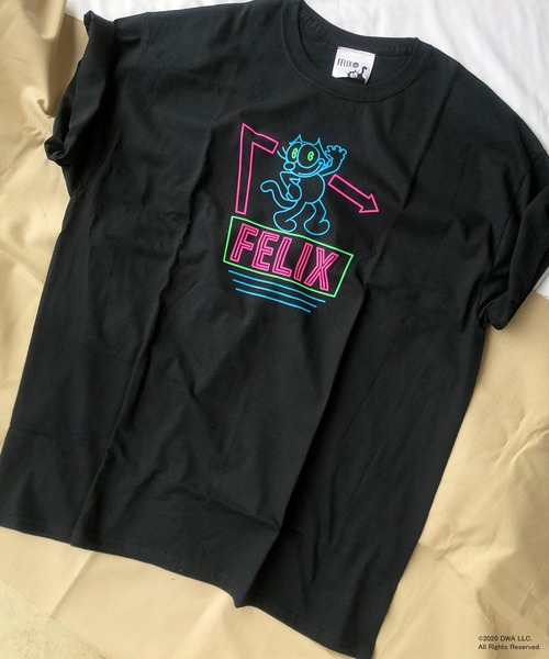 COMMON WARE(コモンウェアー)の「FELIX THE CAT ネオンTシャツ(Tシャツ/カットソー・レディース・ホワイト/ブラック・FREE)」の4枚目の写真