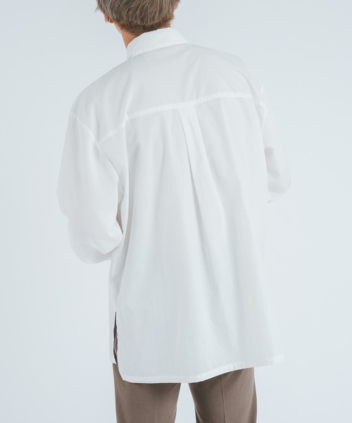 epnok（エプノック）の「サイドスリットドレスシャツ（シャツ/ブラウス・メンズ・ブラック/オフホワイト・MEDIUM/LARGE）」の6枚目の写真