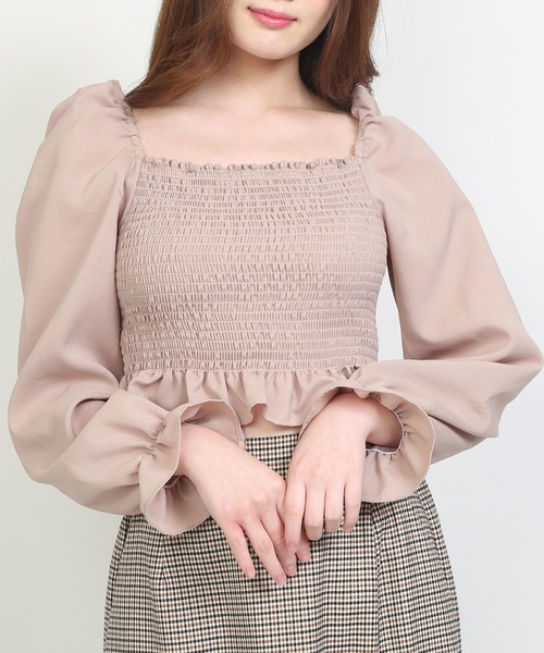 WC（ダブル シー）の「シャーリング長袖トップス（シャツ/ブラウス・レディース・ホワイト/ブラック/ベージュ/ブラウン・FREE）」の4枚目の写真