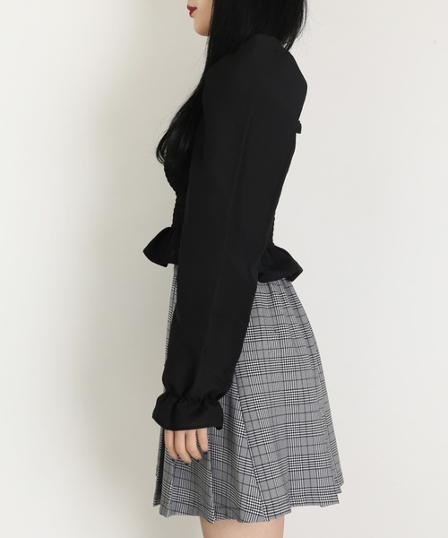 WC（ダブル シー）の「シャーリング長袖トップス（シャツ/ブラウス・レディース・ホワイト/ブラック/ベージュ/ブラウン・FREE）」の5枚目の写真