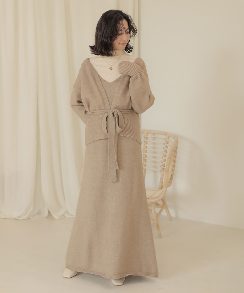 Bab（バブ）の「【WEB限定】ニットキャミワンピース×カーディガン２ピースセットアップ（ワンピース・レディース・ネイビー/ベージュ/ライトグレー・38）」の14枚目の写真