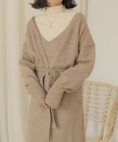 Bab（バブ）の「【WEB限定】ニットキャミワンピース×カーディガン２ピースセットアップ（ワンピース・レディース・ネイビー/ベージュ/ライトグレー・38）」の11枚目の写真