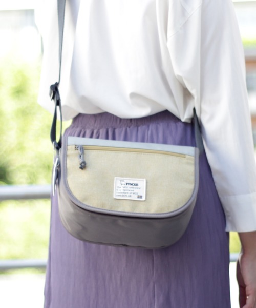 moz（モズ）の「moz(モズ) フラップミニショルダー ZZEI-24（ショルダーバッグ・レディース・ブラック/ネイビー/トリコロール/ベージュ/イエロー×グレー/グレー系2/グレー系1/グレー系その他2/ミント/モスグリーン・ONE SIZE）」の9枚目の写真