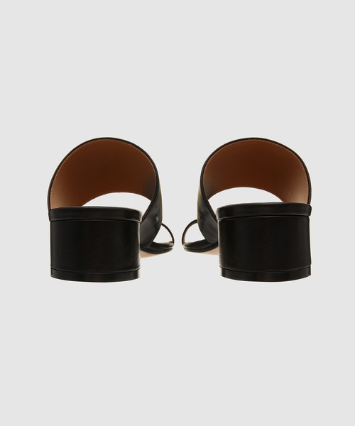 Maison Margiela（メゾンマルジェラ）の「SANDAL（サンダル・レディース・ホワイト/ブラック・38/36/37）」の13枚目の写真