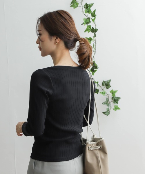 URBAN RESEARCH DOORS（アーバンリサーチドアーズ）の「針抜き長袖カットソー（Tシャツ/カットソー・レディース・グレー系その他/グリーン系その他/ブラック/オフホワイト・ONE）」の15枚目の写真