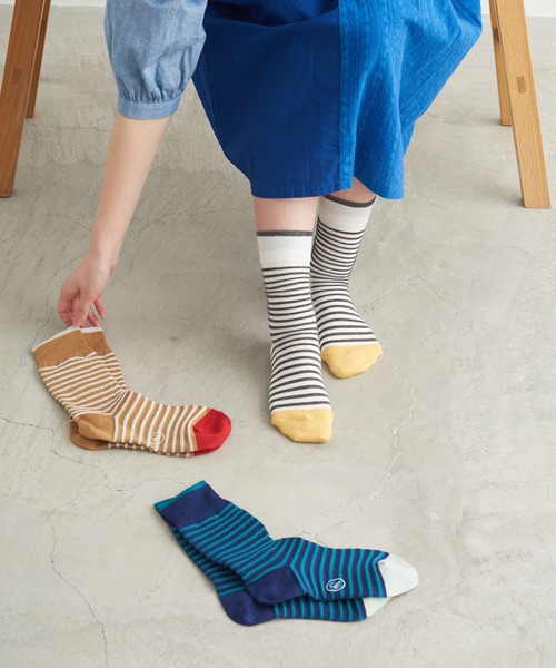 chambre de charme（シャンブルドゥシャーム）の「cdc ボーダーソックス（ソックス/靴下・レディース・ベージュ/ネイビー/オフホワイト・FREE）」の2枚目の写真