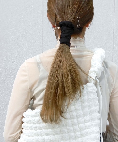 minia（ミニア）の「シフォンシュシュ+リボンSET ＜取り外して別々にも使える2WAY仕様＞　◇（シュシュ・レディース・ブラック/ベージュ/ピンク/モカ・FREE）」の2枚目の写真