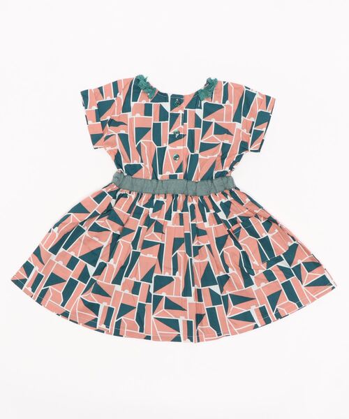 RAGMART(ラグマート)の「レース襟ギャザーワンピース ギンガムチェック 幾何柄 花柄(ワンピース・キッズ・グリーン/レッド/ブラック・100cm/130cm/110cm/120cm)」の4枚目の写真