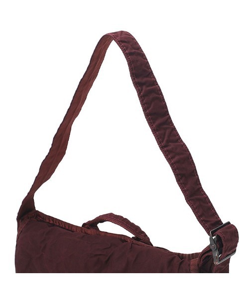 PORTER（ポーター）の「クラッグ メッセンジャーバッグ(M)（メッセンジャーバッグ・メンズ・ブラック/ブラウン・FREE）」の14枚目の写真