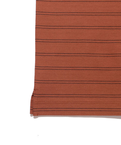 BEAMS（ビームス）の「BEAMS / ルーズ ボーダー Tシャツ（Tシャツ/カットソー・メンズ・ダークグリーン/ライトブラウン・SMALL/MEDIUM/LARGE/X-LARGE）」の11枚目の写真