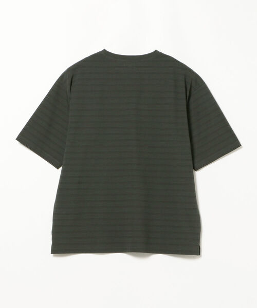 BEAMS（ビームス）の「BEAMS / ルーズ ボーダー Tシャツ（Tシャツ/カットソー・メンズ・ダークグリーン/ライトブラウン・SMALL/MEDIUM/LARGE/X-LARGE）」の19枚目の写真
