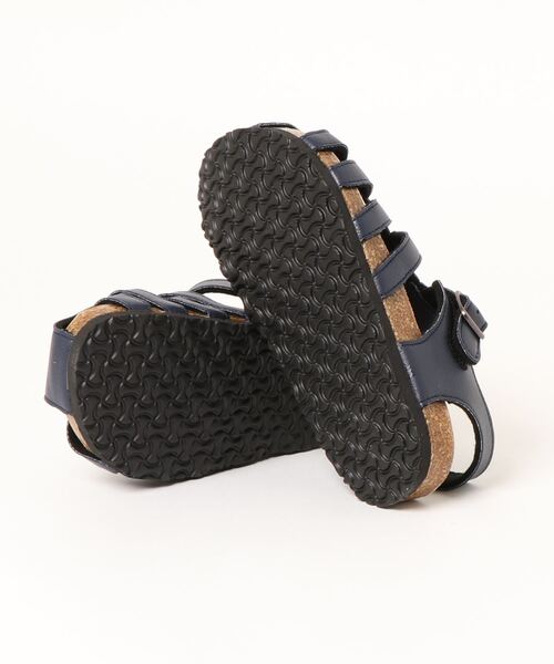 HAKKA KIDS（ハッカキッズ）の「[ジュニアサイズ]フェイクレザーストラップ付きサンダル（サンダル・キッズ・ブラウン/ネイビー・20.0cm/19.0cm/21.0cm）」の3枚目の写真