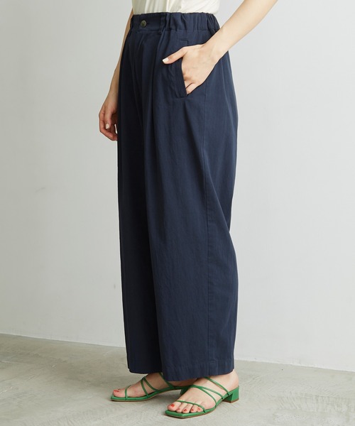 note et silence (ノートエシロンス)の「◇80/2GVラチネ スピンドルパンツ(その他パンツ・レディース・ネイビー/サンドベージュ・FREE)」の4枚目の写真