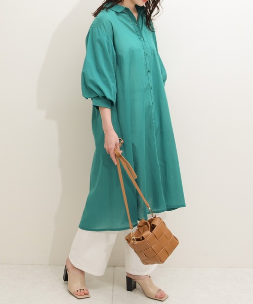 Social GIRL（ソーシャルガール）の「ボリュームスリーブシャツワンピース（シャツワンピース・レディース・ブラック/ベージュ/ブルーグリーン・M）」の3枚目の写真