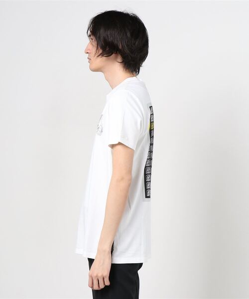 MOOSE KNUCKLES（ムースナックルズ）の「MOOSE KNUCKLES(ムースナックルズ）SEIT OFF TEE（Tシャツ/カットソー・メンズ・ホワイト・MEDIUM/LARGE）」の3枚目の写真