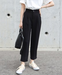 BLUEEAST | センタープレスタック入りテーパードパンツ(スラックス)