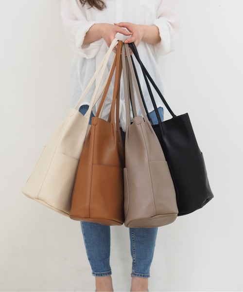 POUTOJOURU（ポートジュール）の「【ポートジュール】PUレザー　サイドポケットトートバッグ　ZOZO限定（ビジネスバッグ・レディース・ブラック/ブラウン/グレー/アイボリー・FREE）」の9枚目の写真