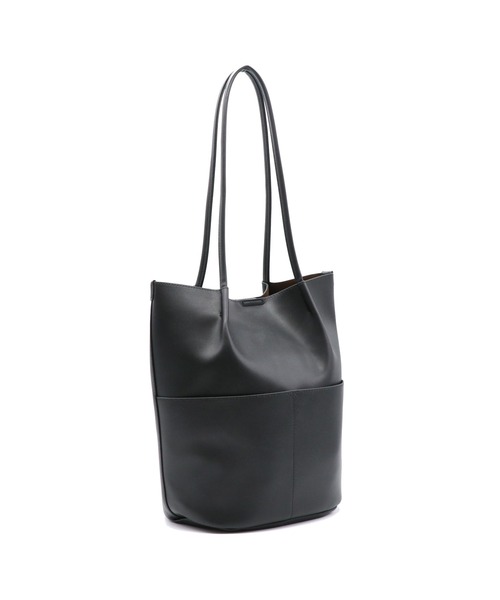 POUTOJOURU（ポートジュール）の「【ポートジュール】PUレザー　サイドポケットトートバッグ　ZOZO限定（ビジネスバッグ・レディース・ブラック/ブラウン/グレー/アイボリー・FREE）」の18枚目の写真