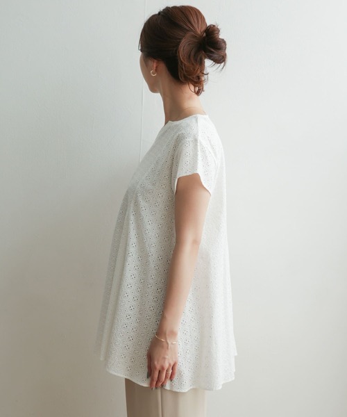 URBAN RESEARCH DOORS（アーバンリサーチドアーズ）の「カット刺繍フレアチュニック（シャツ/ブラウス・レディース・ホワイト/ブラック・ONE）」の11枚目の写真