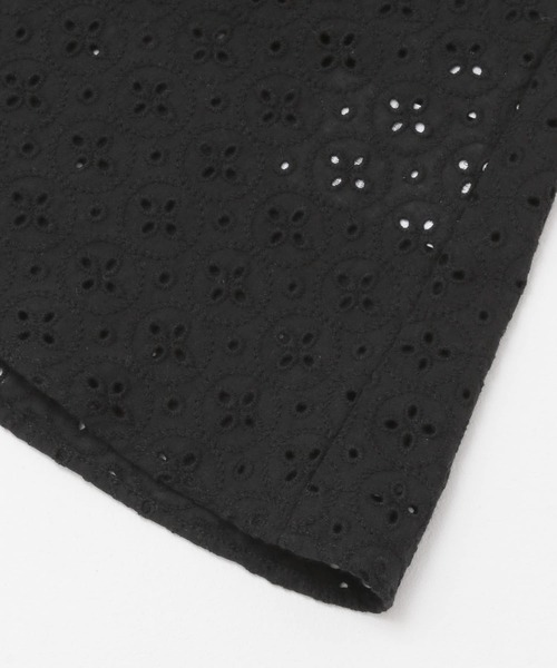 URBAN RESEARCH DOORS（アーバンリサーチドアーズ）の「カット刺繍フレアチュニック（シャツ/ブラウス・レディース・ホワイト/ブラック・ONE）」の15枚目の写真