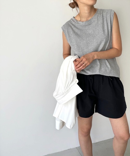 CANAL JEAN（キャナルジーン）の「RCW BLUE LABEL(ブルーレーベル) ドローストリングショートパンツ（その他パンツ・レディース・ブラック/ベージュ/グリーン・38）」の2枚目の写真