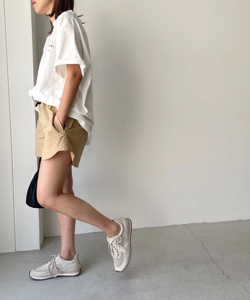 CANAL JEAN（キャナルジーン）の「RCW BLUE LABEL(ブルーレーベル) ドローストリングショートパンツ（その他パンツ・レディース・ブラック/ベージュ/グリーン・38）」の8枚目の写真