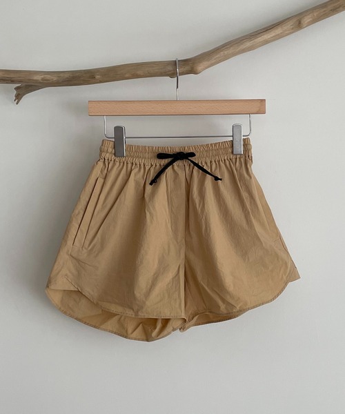 CANAL JEAN（キャナルジーン）の「RCW BLUE LABEL(ブルーレーベル) ドローストリングショートパンツ（その他パンツ・レディース・ブラック/ベージュ/グリーン・38）」の13枚目の写真