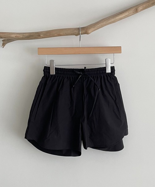 CANAL JEAN（キャナルジーン）の「RCW BLUE LABEL(ブルーレーベル) ドローストリングショートパンツ（その他パンツ・レディース・ブラック/ベージュ/グリーン・38）」の16枚目の写真