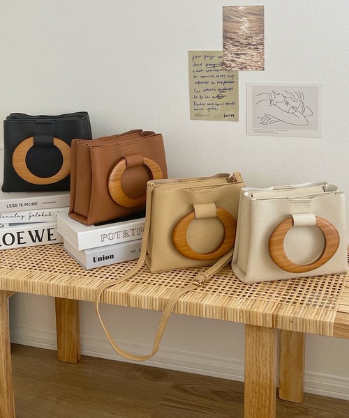 etade（エタード）の「ウッドハンドル 2wayバッグ etda7（ショルダーバッグ・レディース・ブラック/ベージュ/ブラウン/アイボリー・FREE）」の12枚目の写真