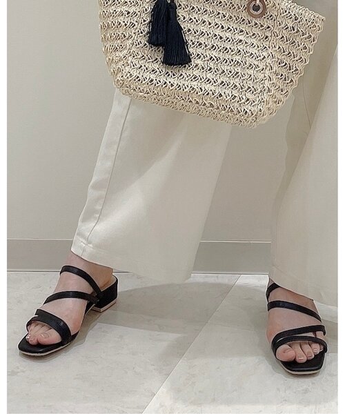 DRESKIP（ドレスキップ）の「◆細ストラップサンダル（サンダル・レディース・オフホワイト/ブラック/ブルー・35/45）」の4枚目の写真