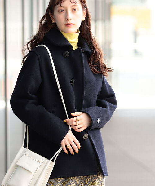 Ray BEAMS（レイビームス）の「ORCIVAL / メルトン フード ジャケット（ピーコート・レディース・ベージュ/ネイビー・1/2）」の10枚目の写真