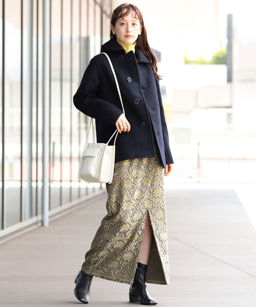 Ray BEAMS（レイビームス）の「ORCIVAL / メルトン フード ジャケット（ピーコート・レディース・ベージュ/ネイビー・1/2）」の6枚目の写真