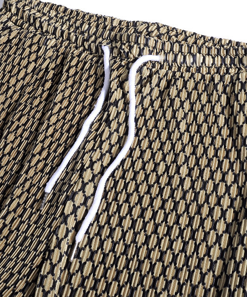 neos（ネオス）の「【neos -addictive design-】ルーズシルエット ジオメトリック 総柄 プリーツ ワイドパンツ（その他パンツ・メンズ・ホワイト/ブラック/イエロー・LARGE/X-LARGE/MEDIUM）」の11枚目の写真